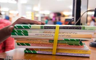 فروش انحصاری کتاب‌های درسی و نادیده گرفتن کتاب‌فروشان