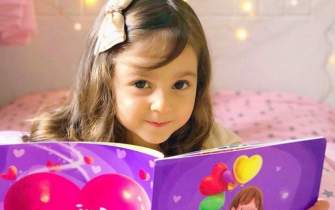افزایش اعتماد به‌نفس و آگاهی دختران با کتابخوانی