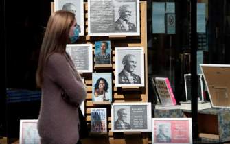تغییر تاریخ اعلام برنده بوکر به‌ خاطر انتشار کتاب خاطرات اوباما
