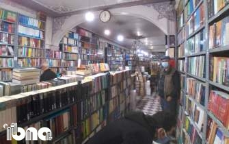 کرونا و فلج شدن اقتصاد کتابفروشی‌های شهرستانی در سایه خرید آنلاین کتاب