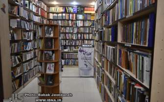 وضعیت فروشگاه‌‌‌‌‌‌‌‌‌‌‌های کتاب اهواز در روزهای سیاه کرونایی