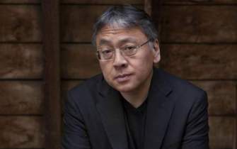 کازوئو ایشی‌گورو: هوش مصنوعی جای رمان‌نویس‌ها را خواهد گرفت