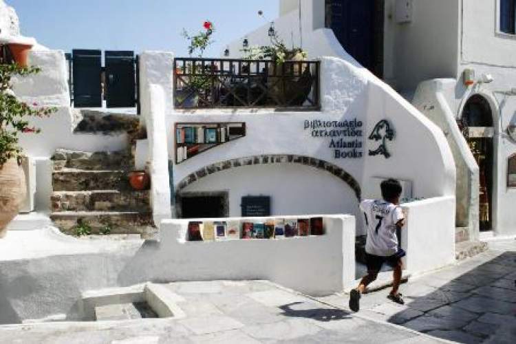کاهش مالیات بر ارزش افزوده کتاب‌های الکترونیک در یونان