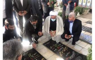 تجدید میثاق وزیر فرهنگ و ارشاد اسلامی با آرمان‌های شهدا در زاهدان