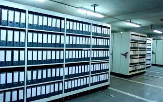 تجهیز مخازن آرشیوی کتابخانه ملی به قفسه بندی ریلی