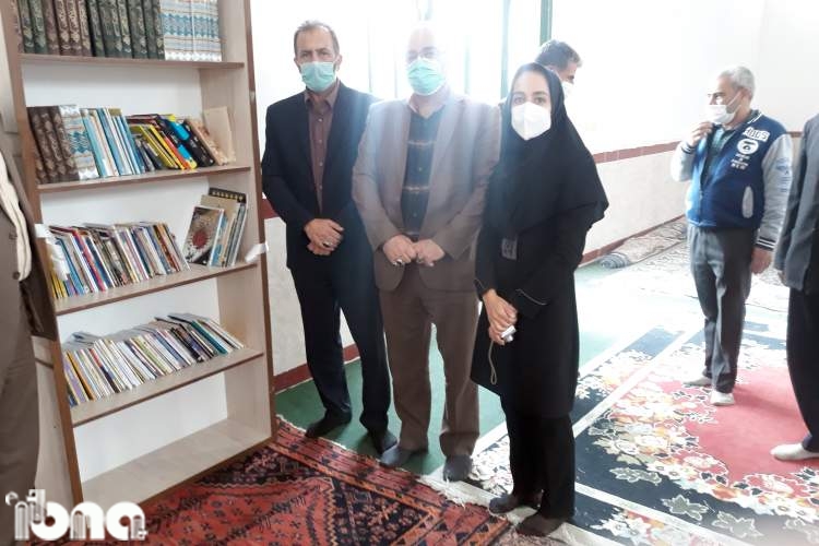 مسجد روستای حسن‌آباد در خرم‌آباد کتابخانه‌دار شد
