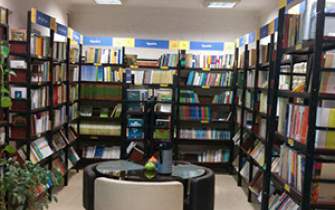 ابتکارات دو کتابفروشی فارس برای موفقیت در  پاییزه کتاب