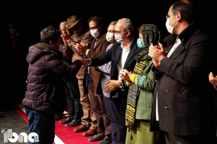 سومین جشنواره نمایشنامه‌نویسی خندستان برگزیدگان خود را معرفی کرد