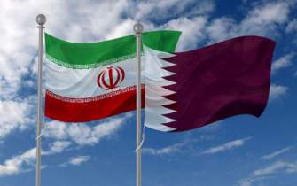 اهتزاز پرچم ۳۲ کشور بر فراز آسمان نمایشگاه بین‌المللی کتاب تهران