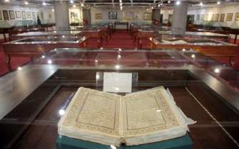 کتاب‌هایی که درباره موزه‌های ایران سخن می‌گویند/ مکانی برای نگهداری نسخه‌های خطی گرانبها