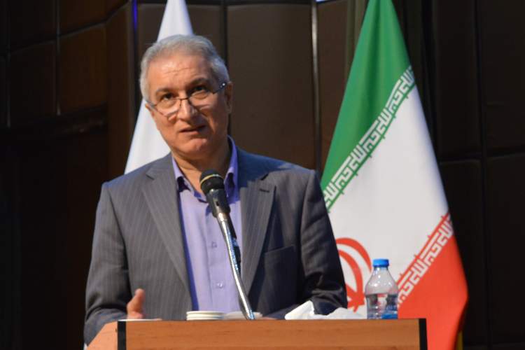 پیوند ناگسستنی دو عنصر «ایران» و «علم سیاست» پیشنهاد راهبردی استادان علوم سیاسی در تدوین کتاب بود