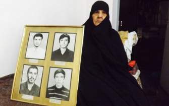 روایت شاعرانه سیده فاطمه موسوی از اشک امام خمینی (ره) برای فداکاری مادر چهار شهید