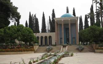 لزوم توسعه کمی و کیفی کتابخانه‌های عمومی «حافظیه» و «سعدی» در شیراز