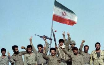 دفاع مقدس مقطعی درخشان از تاریخ انقلاب اسلامی است