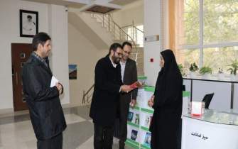 دیدار با کتابداران و اعضای کتابخانه عمومی امام خامنه‌ای سنندج