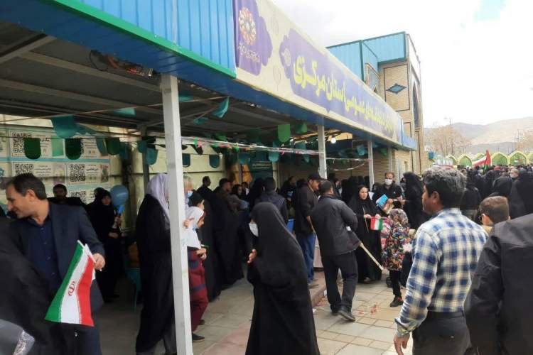 اجرای برنامه‌های فرهنگی کتابخانه‌های عمومی استان مرکزی در مسیر راهپیمایی روز قدس