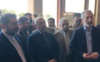 وزیر فرهنگ و ارشاد اسلامی از بیمارستان شهدای شوش بازدید کرد