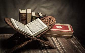 خرید کتاب‌های علمی و مذهبی برای مساجد، بقاع متبرکه و حوزه‌های علمیه از نیات موقوفات