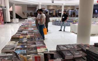 نمایشگاه کتاب «آوای منجی» در کتابخانه مرکزی خوزستان گشایش یافت