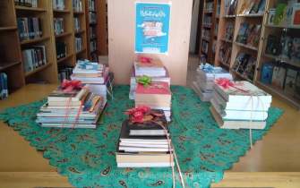 اهدای ۲۰۰ نسخه کتاب به اولین جشنواره مردمی نذرکتاب سروستان