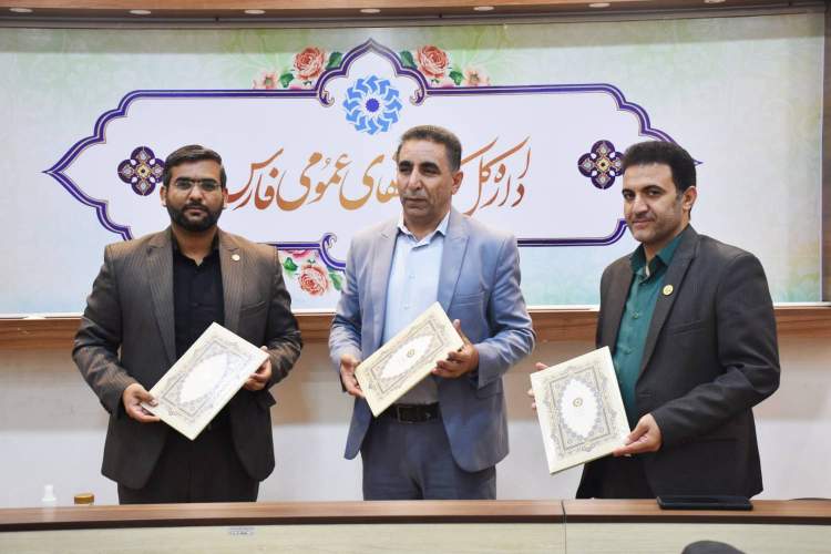 ارائه خدمات تخصصی کتاب و کتابخوانی به جامعه عشایر فارس کلید زده شد