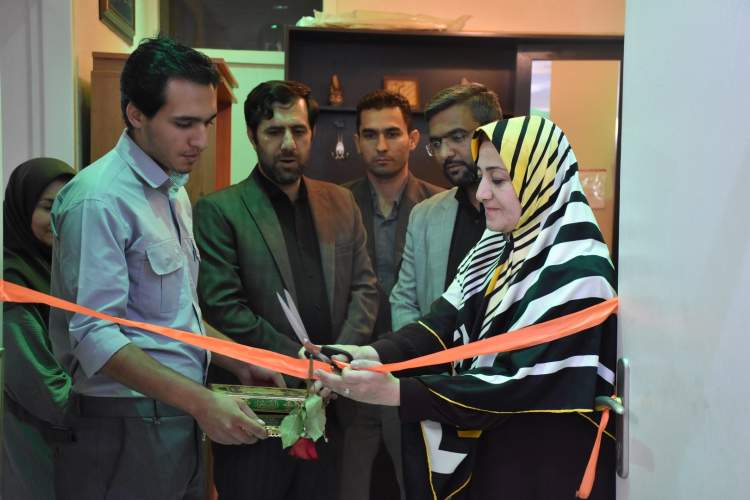 سالن مطالعه «شبنم» و «باران دانش» ویژه بانوان در شیراز افتتاح شد