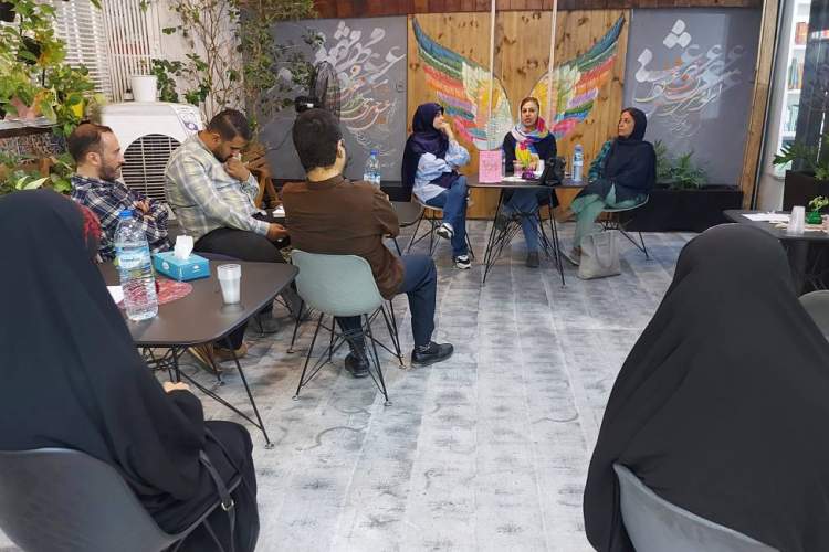 خالق «وریا» بعد از چند سال از »دختر لازانیایی» مینویسد خالق «وریا» بعد از چند سال از »دختر لازانیایی» مینویسد