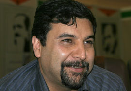 سرا ، محلي خوبي براي تعامل نويسندگان است