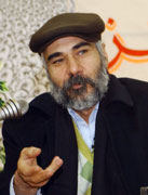 نقد و بررسی «دیپلمات نامه» یوسفعلی میرشکاک درحوزه هنری نقد و بررسی «دیپلمات نامه» یوسفعلی میرشکاک درحوزه هنری