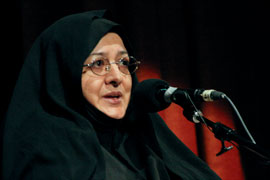 راكعي: قيصر را خدا بزرگ كرد