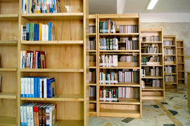 كارمندان سلطان‌آباد، عضو افتخاري كتابخانه شدند