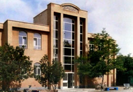 كتابخانه مركزي در گرمسار ساخته مي‌شود