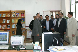 كارآيي انجمن كتابخانه‌هاي خراسان رضوي در سطح متوسط است