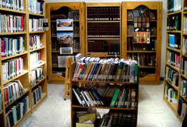 نخستين كتابخانه گرمدره ساخته مي‌شود