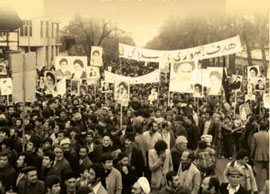 دهه 70؛ انتشار كتاب‌هاي انقلاب 13 برابر شد