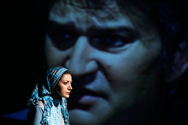 «خانه» نغمه ثميني كتاب مي‌شود