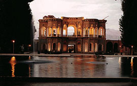 پانزدهمين دوره کتاب سال کرمان برگزار مي‌شود