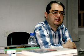 زرشناس  «ديدار در سايه»را مي‌نويسد