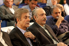 هر روز يك كتاب درباره حافظ‌ منتشر مي‌شود