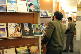 افتتاح كتابخانه تيپ 41 نيروي زميني ارتش در آذربايجان غربي