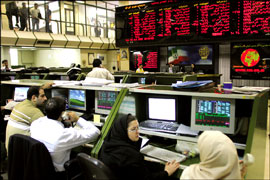 آگاهی همه افراد جامعه از بازار بورس ضروری است