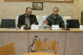 بگذاريم متن خودش سخن بگويد