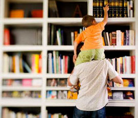 مسابقه گل و گلدون در كتابخانه فرهنگسراي سالمند