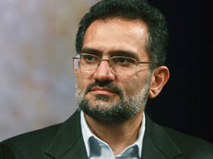 وزير ارشاد بر تجهيز سريع کتابخانه مرکزي اروميه تاکيد کرد