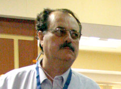 دوست داريم اخبار فعاليت خانه كتاب ايران را به زبان اسپانيولي ببينم