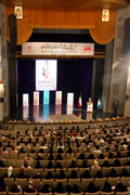 پرویز: همایش، نقطه آغاز ارتباط شاعران ایران با شاعران جهان است پرویز: همایش، نقطه آغاز ارتباط شاعران ایران با شاعران جهان است