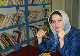 همه‌ی نويسندگان، 14 ساله هستند!
