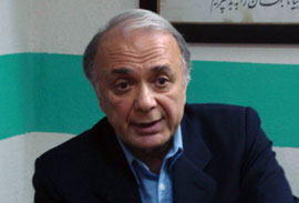 اگر اقبال را ناديده بگيريم، در حق او ناسپاسي كرده‌ايم