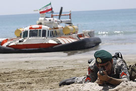 روايت مصور و مستند حضور نيروي دريايي ارتش در 25 عمليات