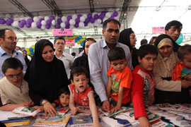 راه‌اندازی غرفه کودکان در هفتمین نمایشگاه کتاب همدان